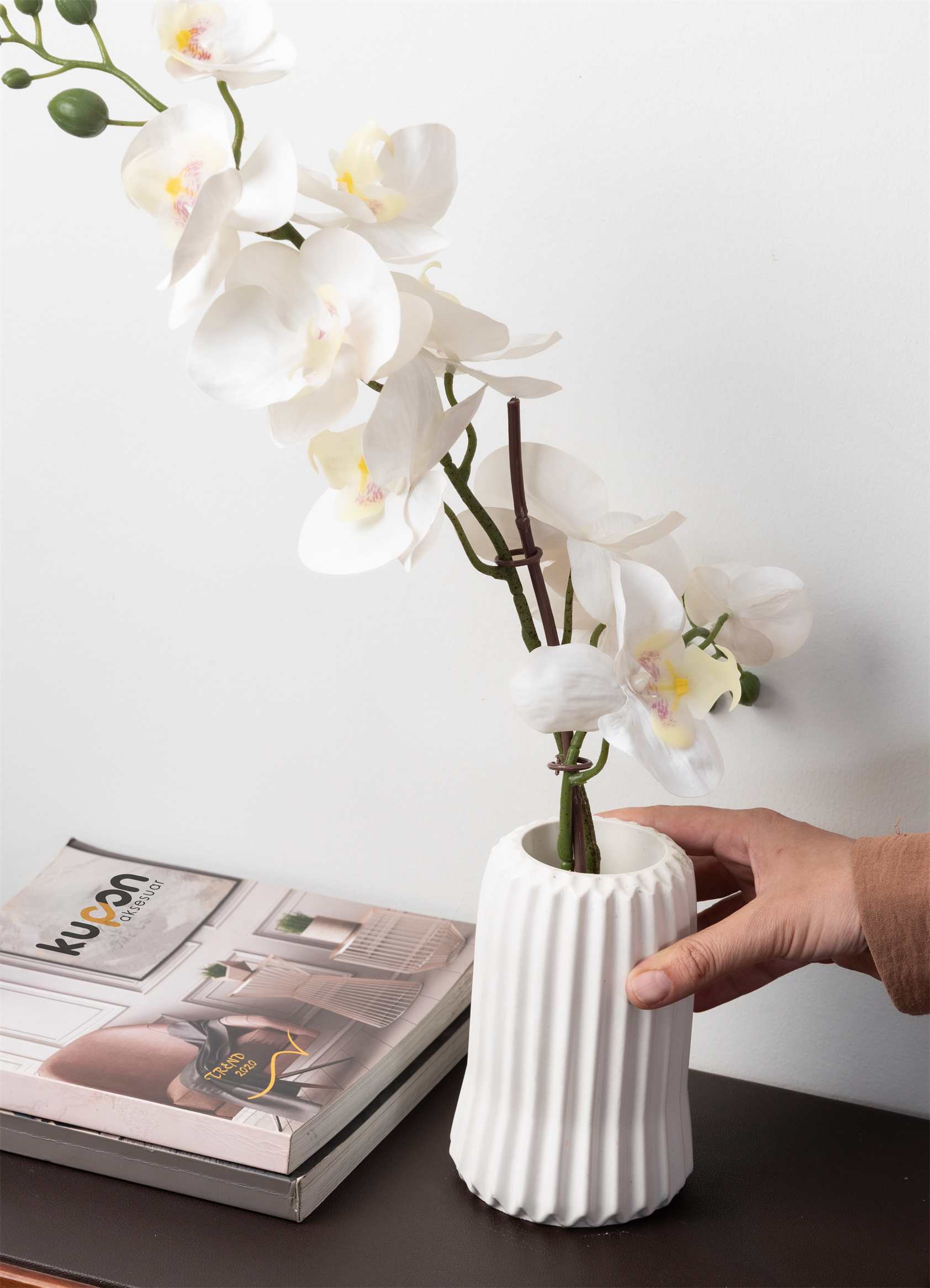  Dekoratif Çizgili Vazo